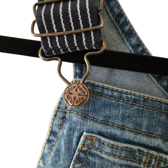 OshKosh Kids Denim Carpenter Overalls in Size 5 Toddler Durable All Season - Picture 6 of 15